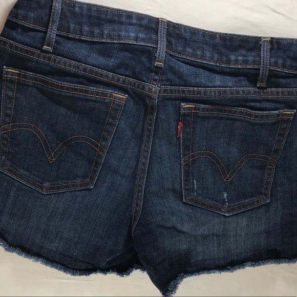 Levi’s original jeans shorts slightly distressed - Picture 3 of 8